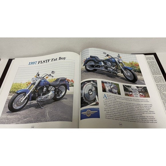 Harley Davidson Rolling Sculpture Motor Cycles 2002 Coffee Table Book Collectors - Picture 11 of 13